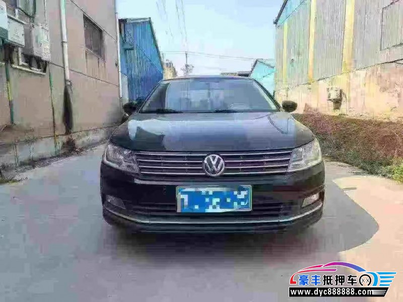 抵押车出售16年大众朗逸轿车
