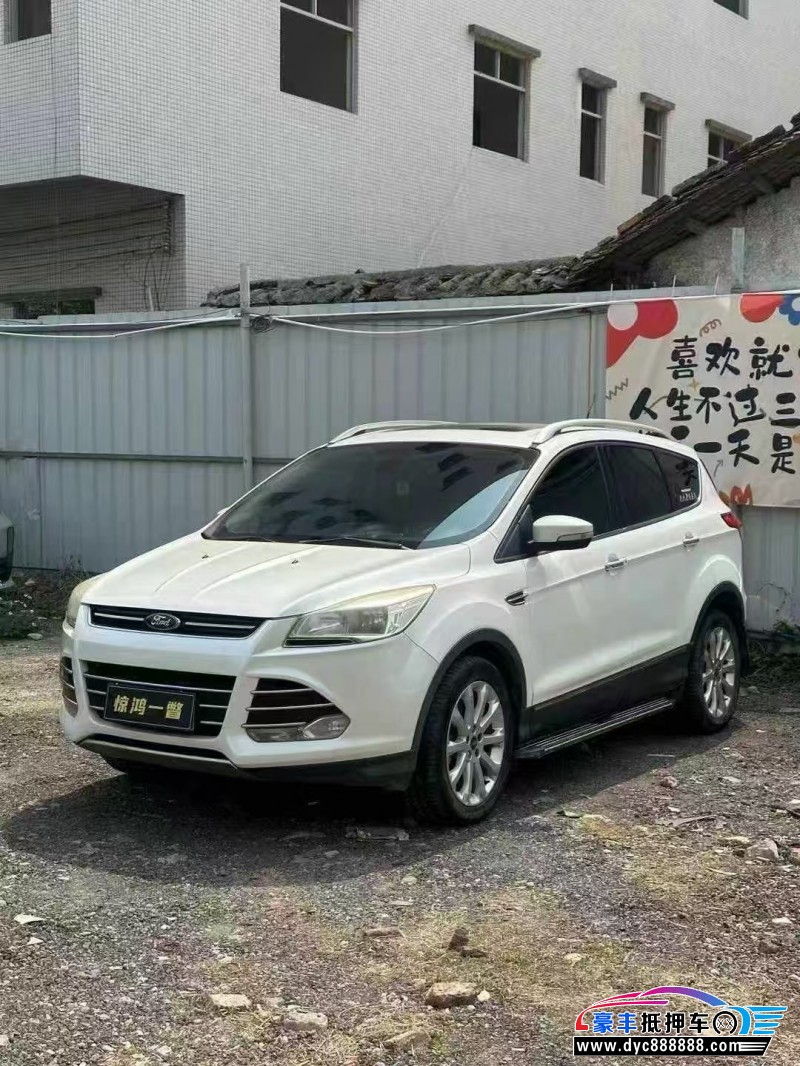 15年福特翼虎轿车抵押车出售