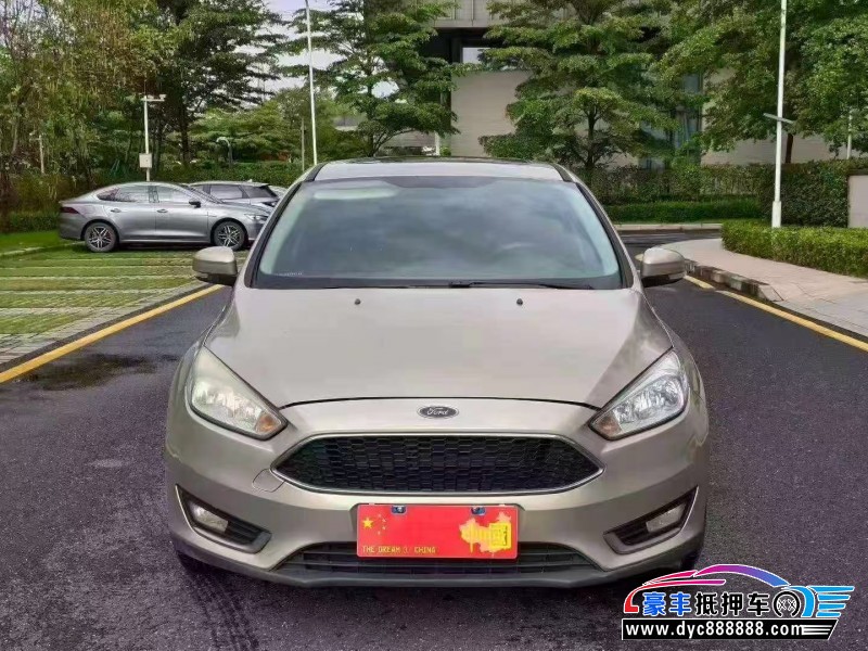 抵押车出售17年福特福克斯轿车