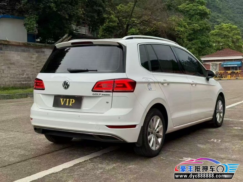 19年大众高尔夫轿车抵押车出售
