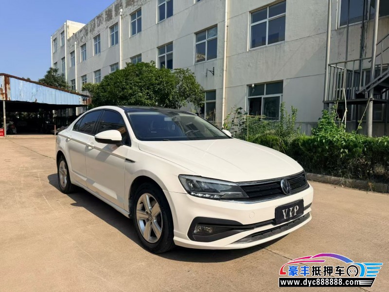 22年大众凌渡轿车抵押车出售