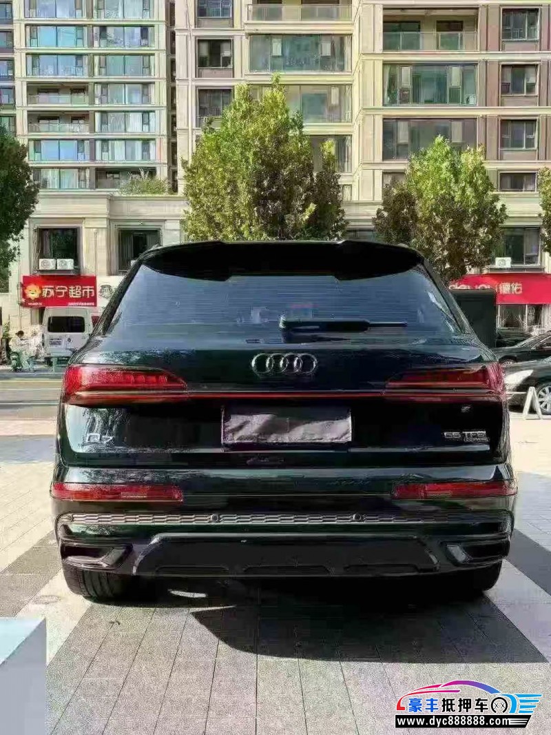 23年奥迪Q7轿车抵押车出售