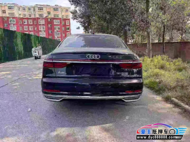 22年奥迪A8L轿车抵押车出售