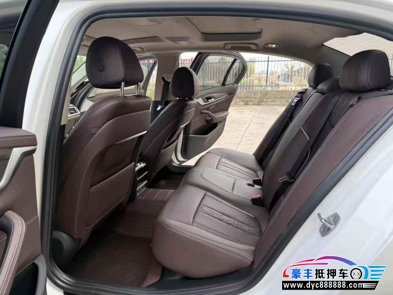 21年宝马5系轿车抵押车出售
