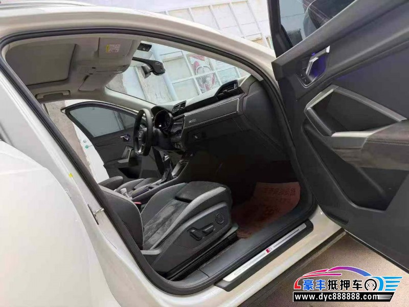 21年奥迪Q3轿车抵押车出售