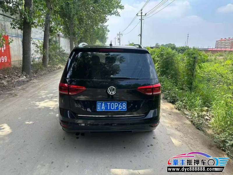 17年大众途安轿车抵押车出售