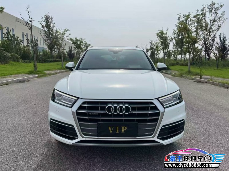 20年奥迪Q5轿车抵押车出售