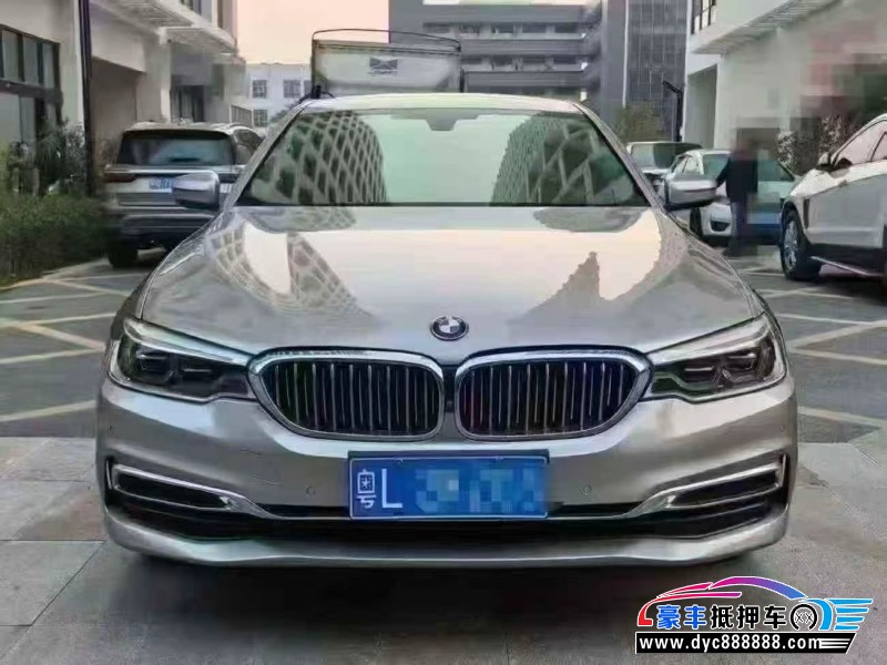 19年宝马5系轿车抵押车出售
