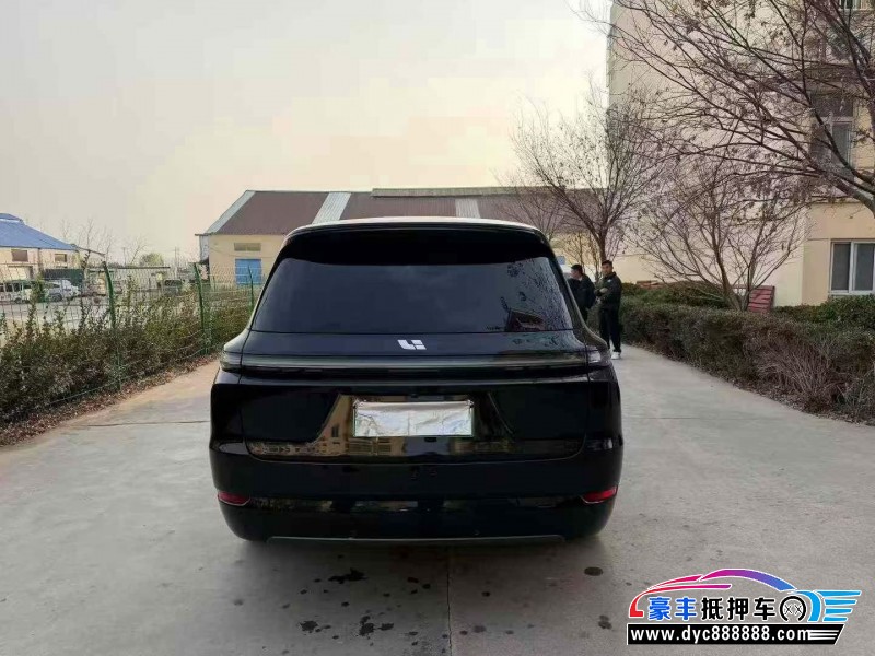 22年理想L9轿车抵押车出售