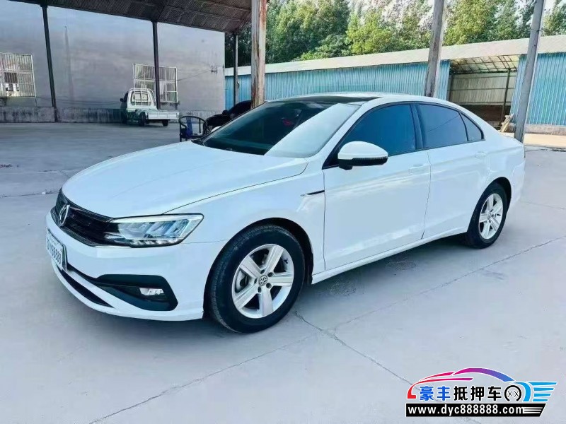 22年大众凌渡轿车抵押车出售