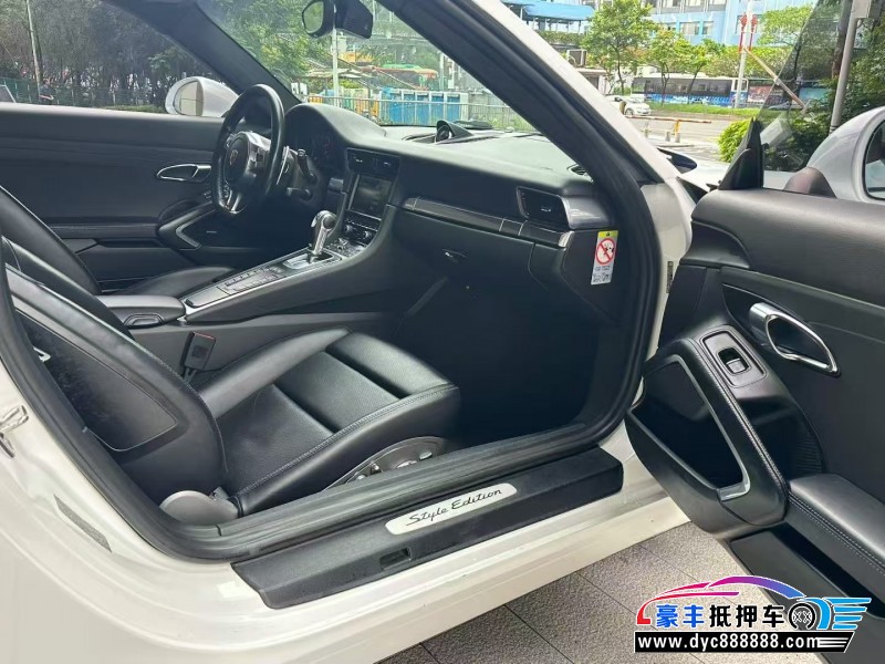 16年保时捷911轿车抵押车出售