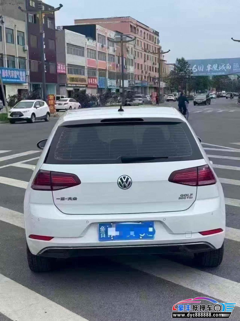 20年大众高尔夫轿车抵押车出售