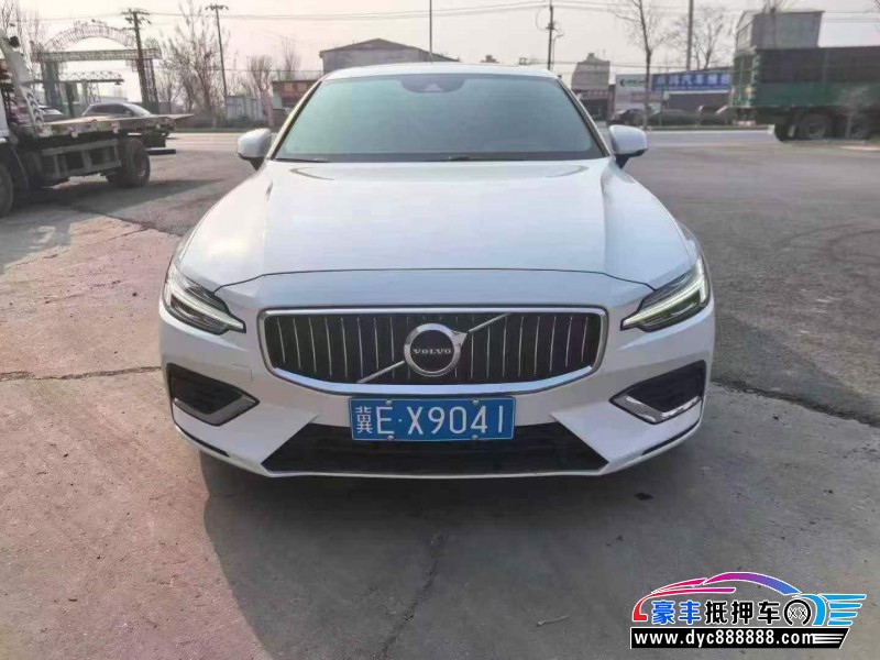 21年沃尔沃S60轿车抵押车出售