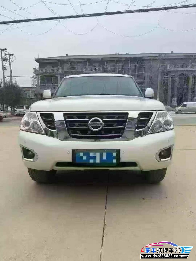 抵押车出售19年日产途乐轿车