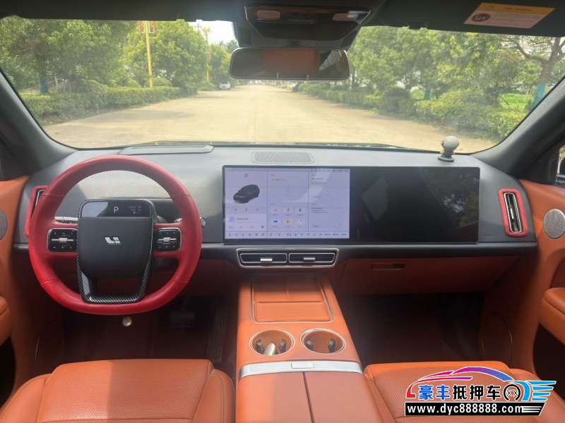 23年理想L9轿车抵押车出售