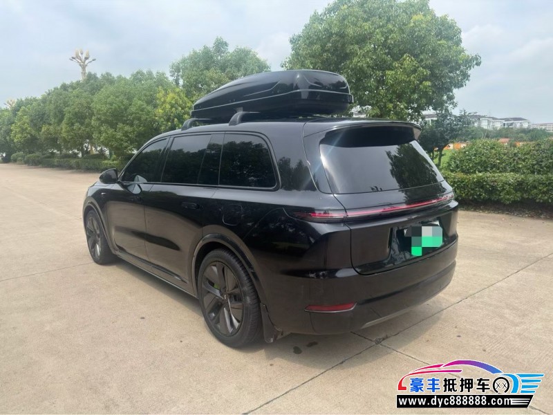 23年理想L9轿车抵押车出售