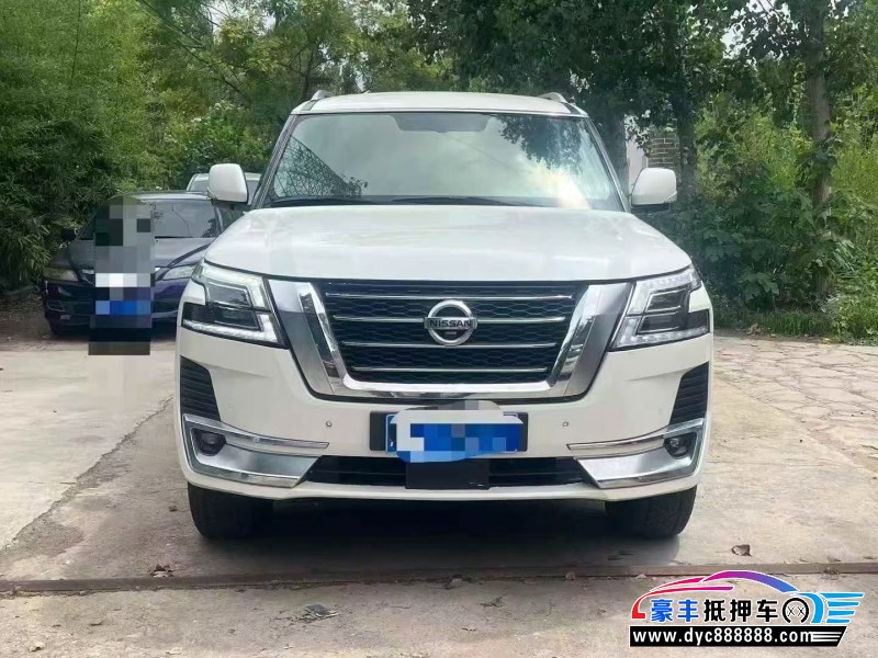 抵押车出售20年日产途乐轿车