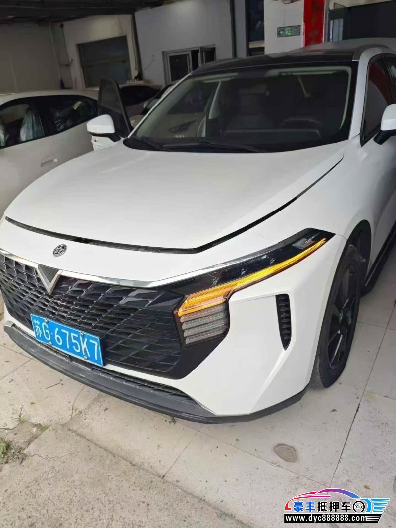 22年启辰大V轿车抵押车出售