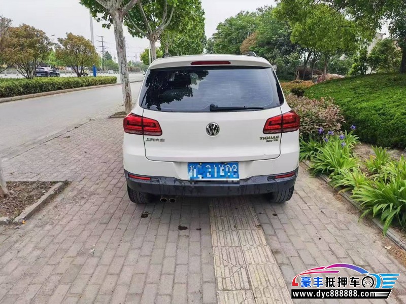17年大众途观L轿车抵押车出售