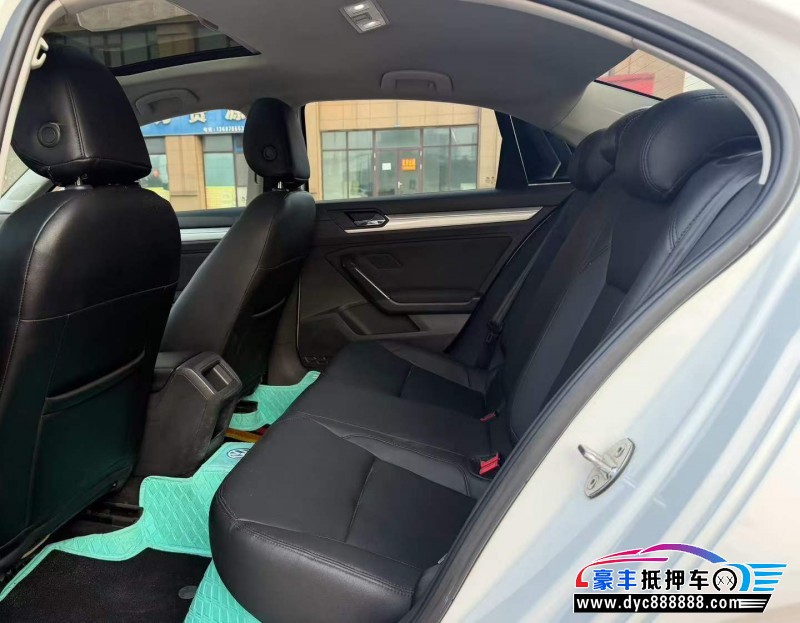 18年大众凌渡轿车抵押车出售
