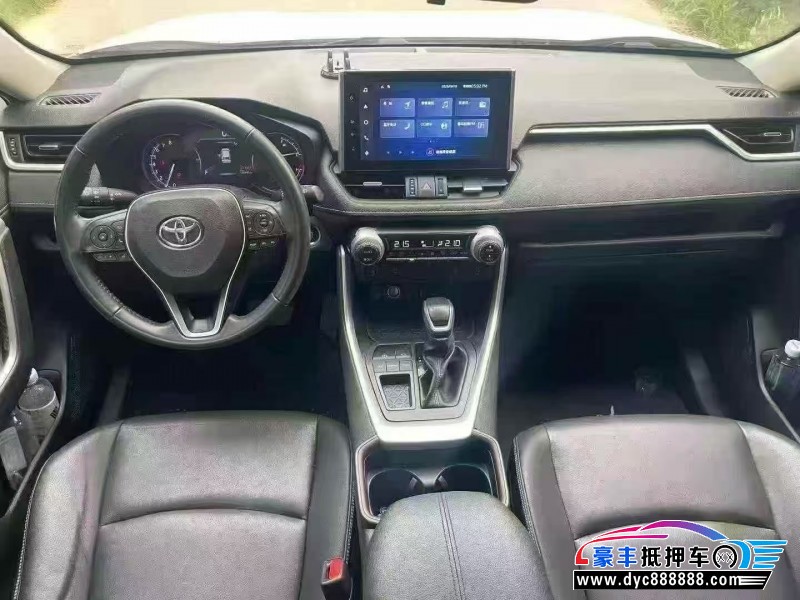 23年丰田RAV4荣放轿车抵押车出售