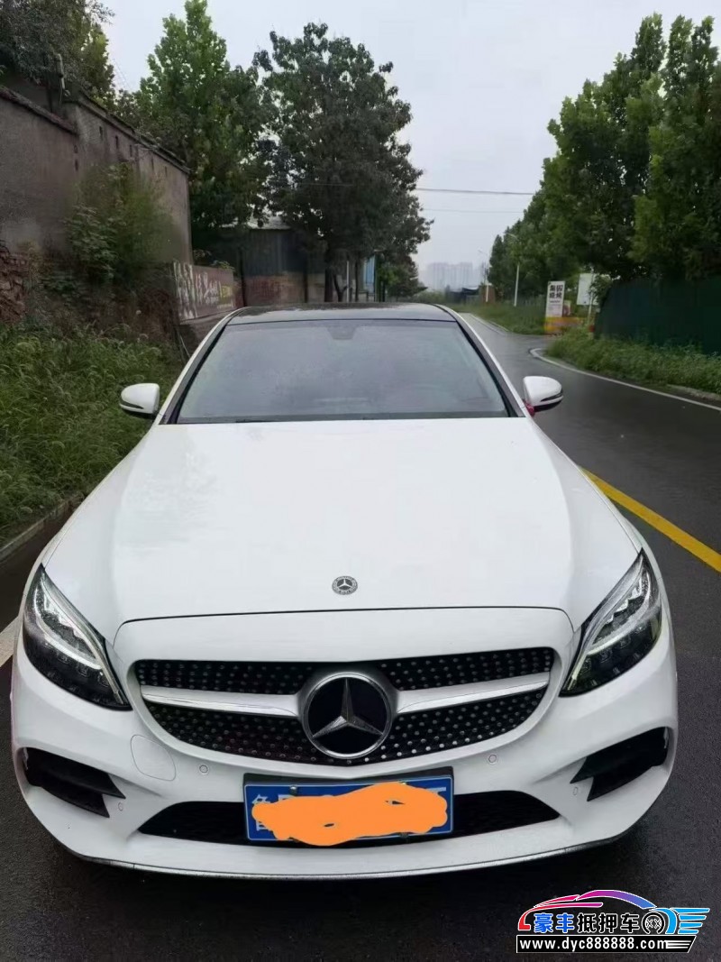 21年奔驰C轿车抵押车出售