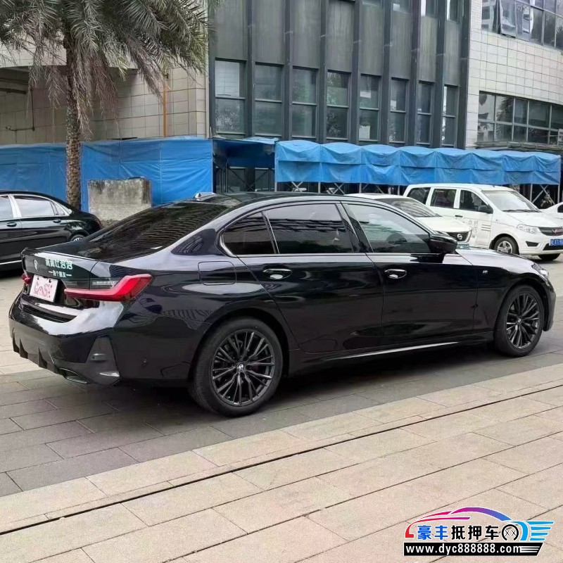 23年宝马3系轿车抵押车出售