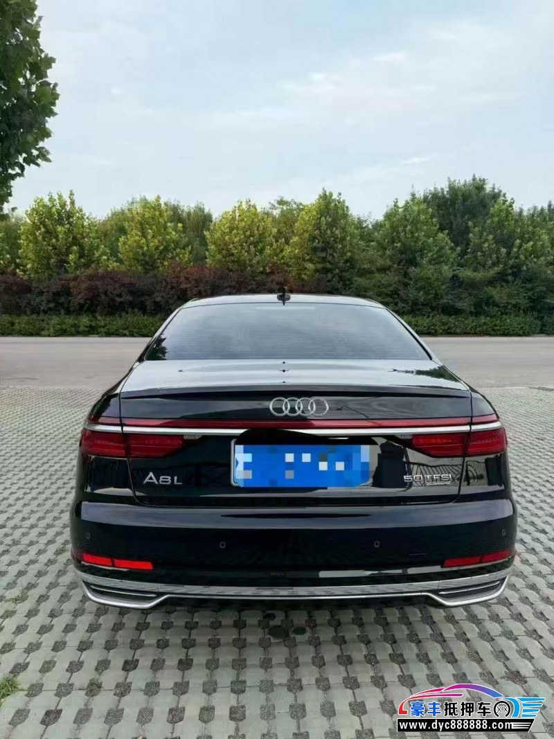 22年奥迪A8轿车抵押车出售