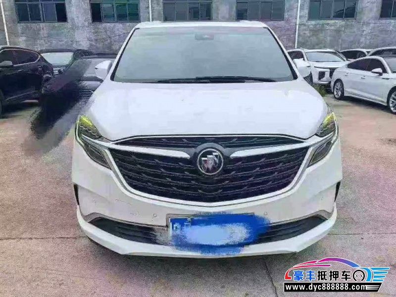 抵押车出售20年别克GL8轿车