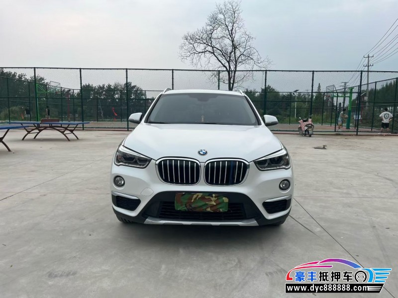 抵押车出售18年宝马X1轿车