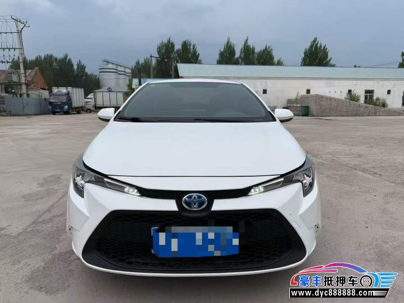 抵押车出售22年丰田雷凌轿车