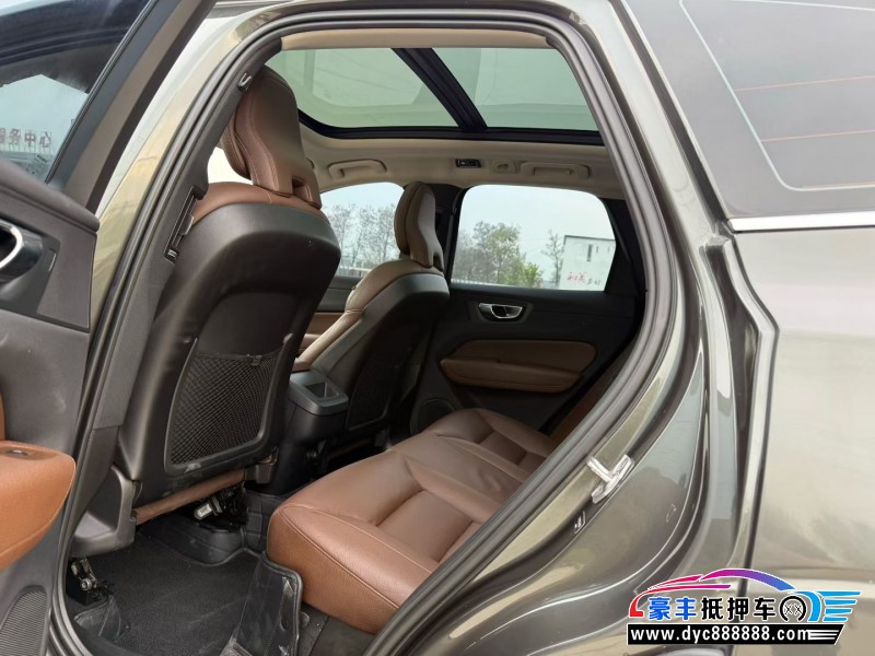 19年沃尔沃XC60轿车抵押车出售
