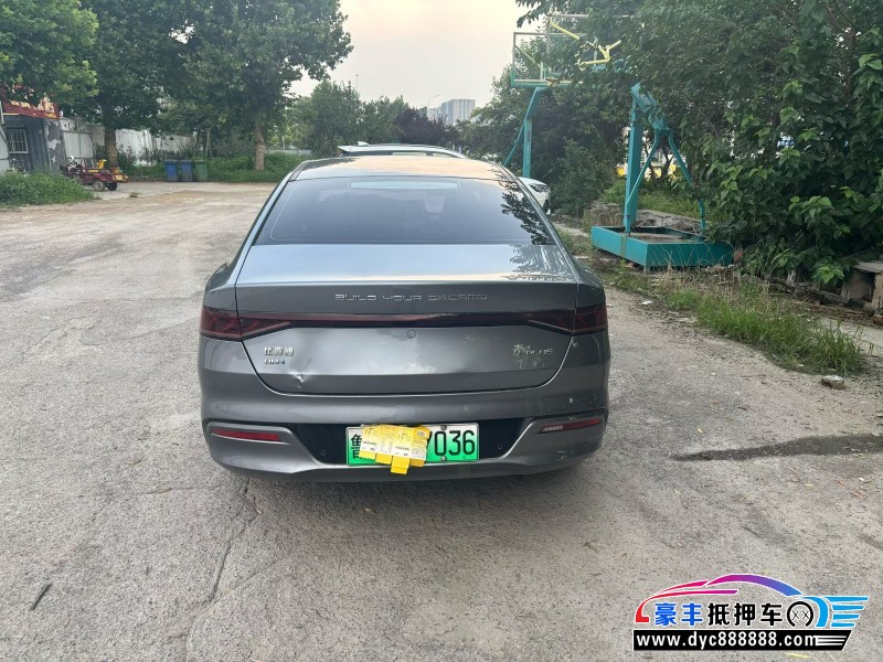 24年比亚迪秦轿车抵押车出售