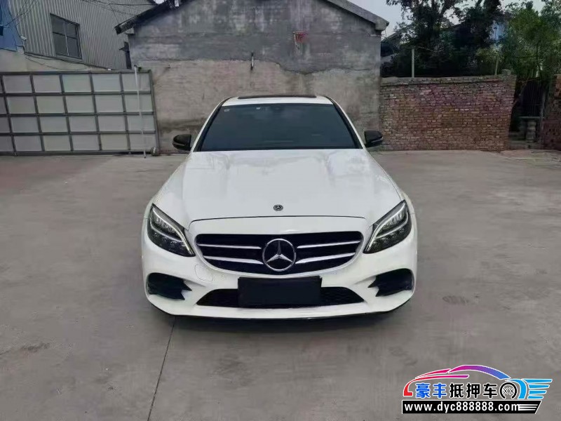 20年奔驰C轿车抵押车出售