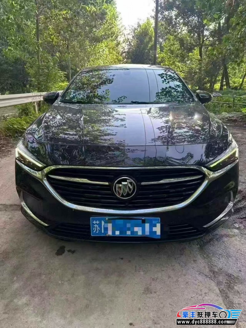 抵押车出售21年别克君越轿车