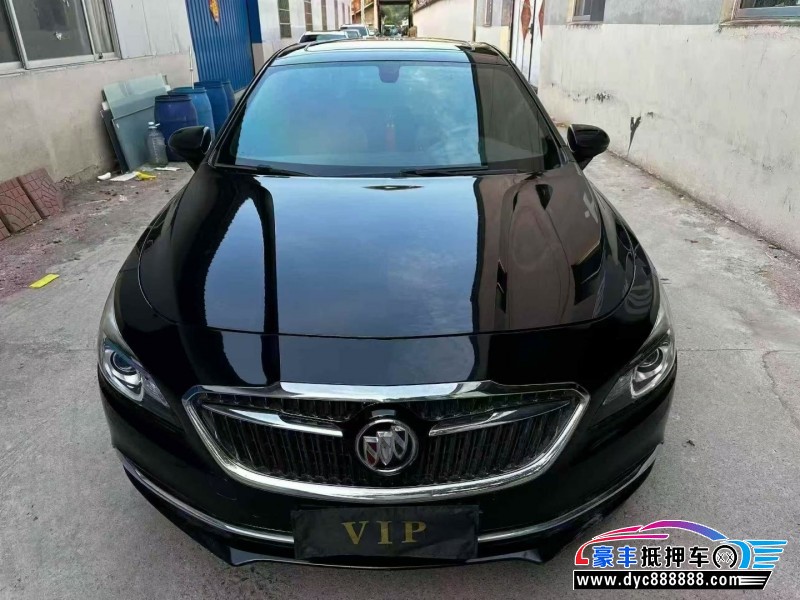 抵押车出售16年别克君越轿车