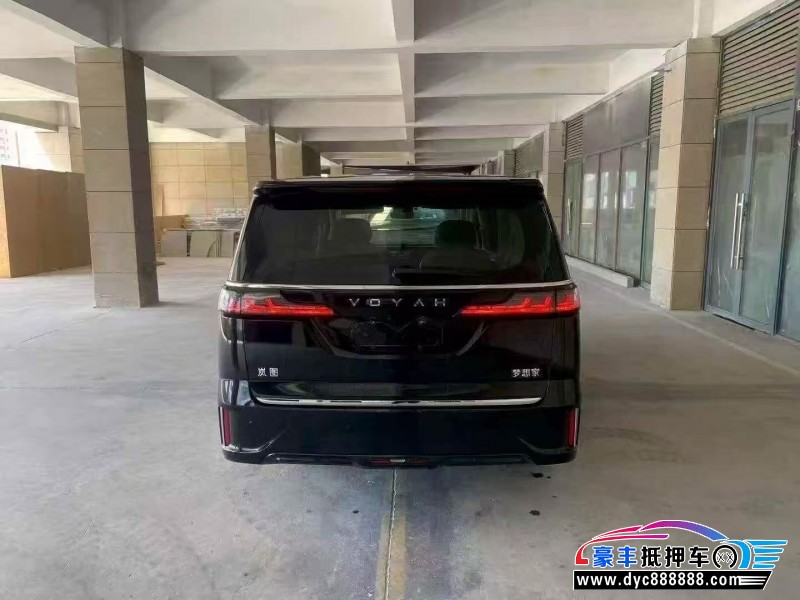 23年岚图梦想家轿车抵押车出售