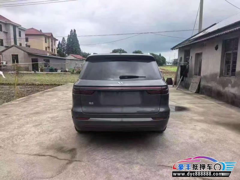 21年理想ONE轿车抵押车出售