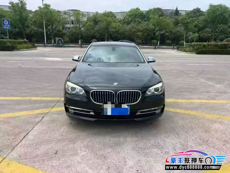 12年宝马7系轿车抵押车出售
