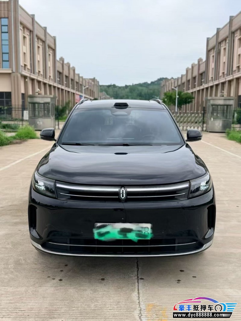 抵押车出售24年华为问界轿车