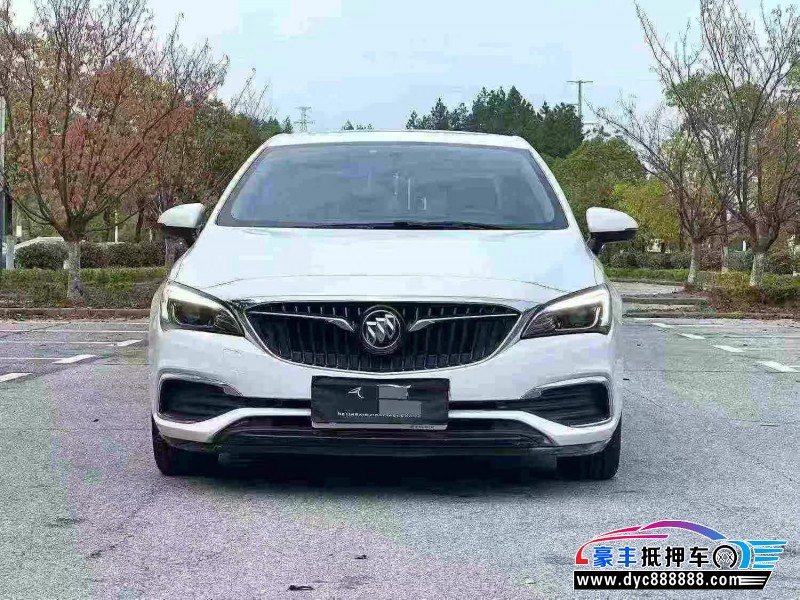 19年别克威朗轿车抵押车出售