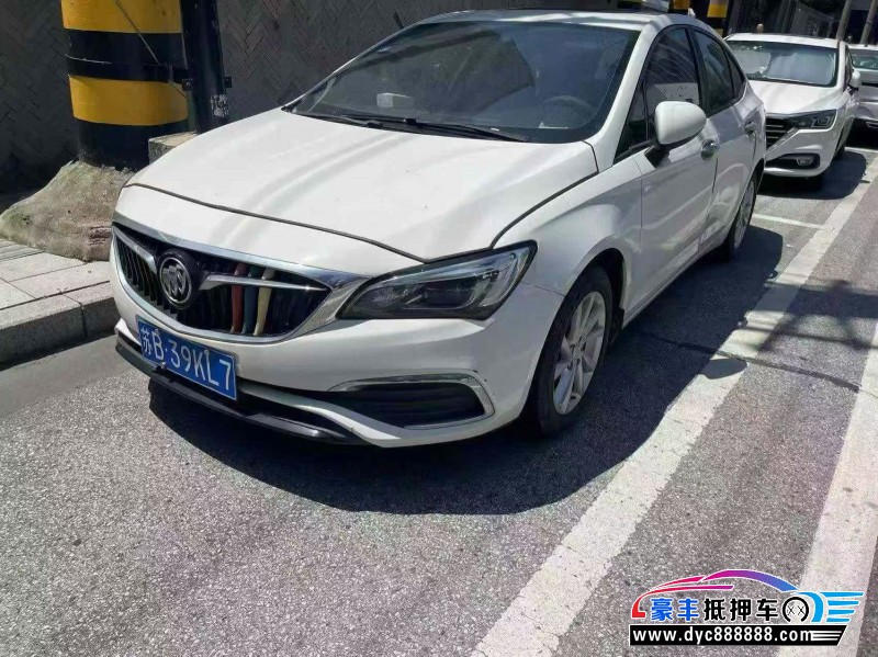 抵押车出售19年别克威朗轿车