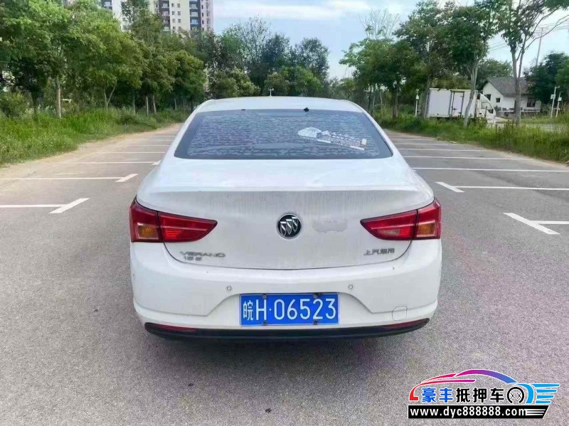 17年别克威朗轿车抵押车出售