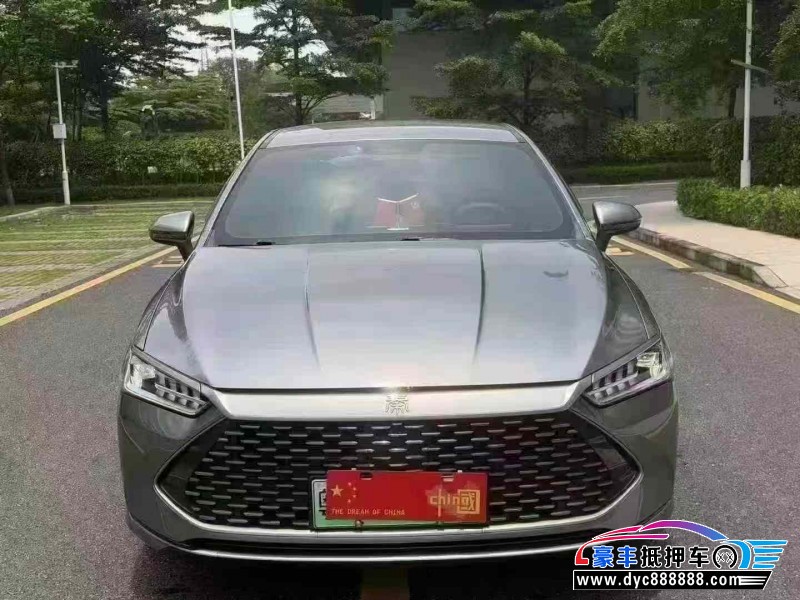 抵押车出售23年比亚迪秦轿车