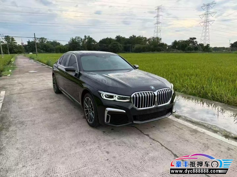 22年宝马7系轿车抵押车出售