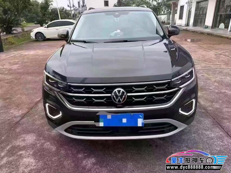 抵押车出售24年大众探岳轿车