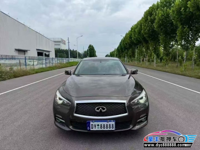抵押车出售16年英菲尼迪Q50L轿车