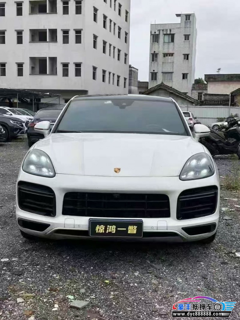 抵押车出售23年保时捷卡宴轿车