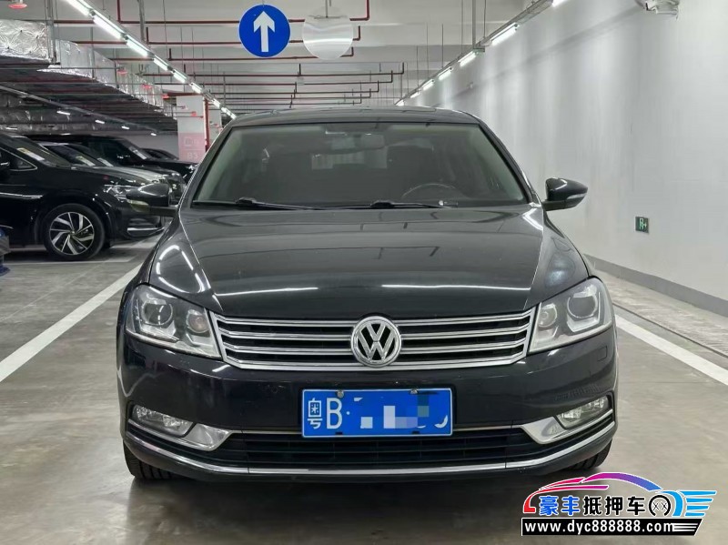 抵押车出售15年大众迈腾轿车