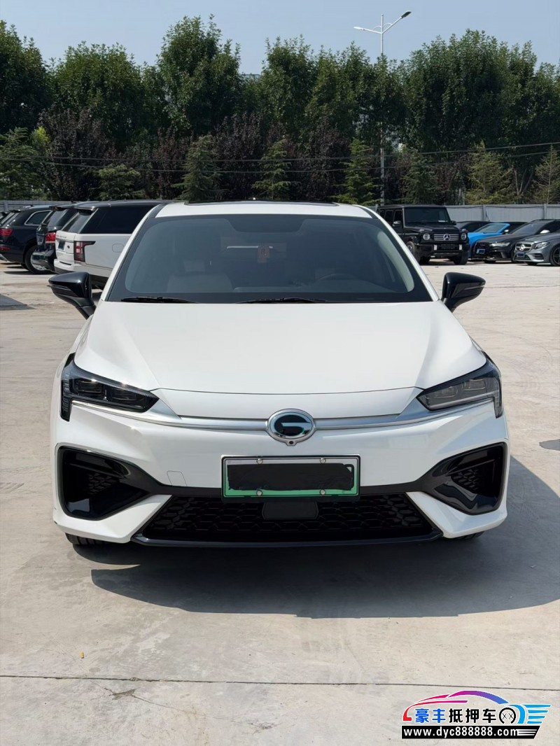 抵押车出售24年埃安魅S580轿车